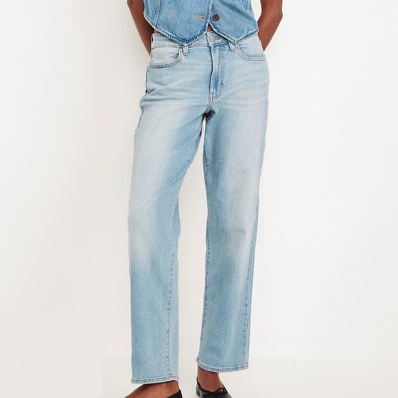 Old Navy Wow Loose Jeans - Picture 1 of 6